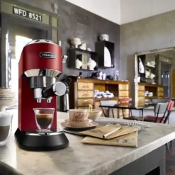 De'Longhi DeLonghi EC685.R Dedica Style Siebträger Espressomaschine Rot 31 De'Longhi DeLonghi EC685.R Dedica Style Siebträger Espressomaschine Rot -Günstiges Brat Lust Geschäft 1f639d3d6deeacd980545fec557a7dd2