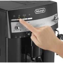 De'Longhi DeLonghi ESAM 3000 B Kaffeevollautomat Schwarz -Günstiges Brat Lust Geschäft 37f1721865c4396ac121b7ecf29756b4