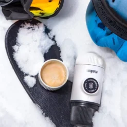 WACACO Nanopresso Tragbare Espressomaschine, Mit Nanopresso-Etui, Upgrade-Version Von Minipresso, Reisekaffeemaschine, Kaffee-To-Go, Manuell Betrieben, Weiß, Nachhaltig -Günstiges Brat Lust Geschäft 3bc05fce45c380b72c28c8037b2c7906