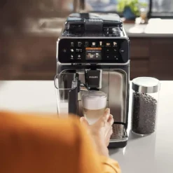 Does Not Apply Philips Series 5400 Kaffeevollautomat – Lattego Milchsystem, 12 Kaffeespezialitäten, Intuitives Display, 4 Benutzerprofile, Chrom (EP5447/90), Chrom / Einzigartig -Günstiges Brat Lust Geschäft 785256ad72d809864b8b2198a68c05fe