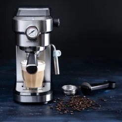 GASTRONOMA 18110001 Espressomaschine Baristo. Siebträgermaschine Mit 15 Bar Druck Und Milchaufschäumer -Günstiges Brat Lust Geschäft 8d74831c3782434eea210aed29a06cb3