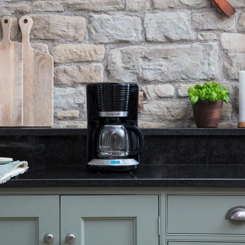 Russell Hobbs 24391-56 Inspire Black Digitale Kaffeemaschine Mit Timer, WhirlTech-Brühtechnologie, 1,25 L Glaskanne, 1100 Watt 9 Russell Hobbs 24391-56 Inspire Black Digitale Kaffeemaschine Mit Timer, WhirlTech-Brühtechnologie, 1,25 L Glaskanne, 1100 Watt – Bild 7