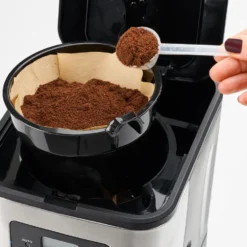 Clatronic KA 3642 Kaffeefiltermaschine Für 12-14 Tassen 1,5 L, Programmierbare 24-Stunden LCD-Digital-Zeitschaltuhr, Edelstahlfront -Günstiges Brat Lust Geschäft b7d350605db9efd4c2fe17fa0ffc01b9