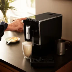 Tchibo Kaffeevollautomat Esperto Latte Für Caffè Crema, Espresso, Cappuccino Und Milchschaum, Anthrazit -Günstiges Brat Lust Geschäft b9312d5fc03d2dc32535e2a5cb39e721