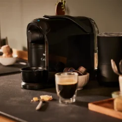 Tchibo Cafissimo Pure Kaffee Kapselmaschine, Black -Günstiges Brat Lust Geschäft c0f6082a99d50caf3230fb4d425d2fb0