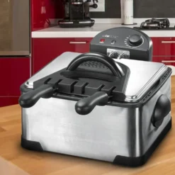 Clatronic FR 3195 Doppel-Kaltzone-Fritteuse -Günstiges Brat Lust Geschäft cbc54bd5c237eb3fd471f9bced3473a5