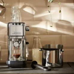 Tchibo Knock-Box Abklopfschale, Für Siebträger Espressomaschine, Zur Leichten Entsorgung Des Feuchten Kaffeesatzes, Silber / Schwarz, Edelstahl Und Gummi -Günstiges Brat Lust Geschäft db6b8c4c6e5743f611d8f8bf1f8e9a65