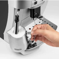 De'Longhi Delonghi Vollautomat ECAM 22.100 28 De'Longhi Delonghi Vollautomat ECAM 22.100 -Günstiges Brat Lust Geschäft e8bd794633d3d5c48fc457b33587f675