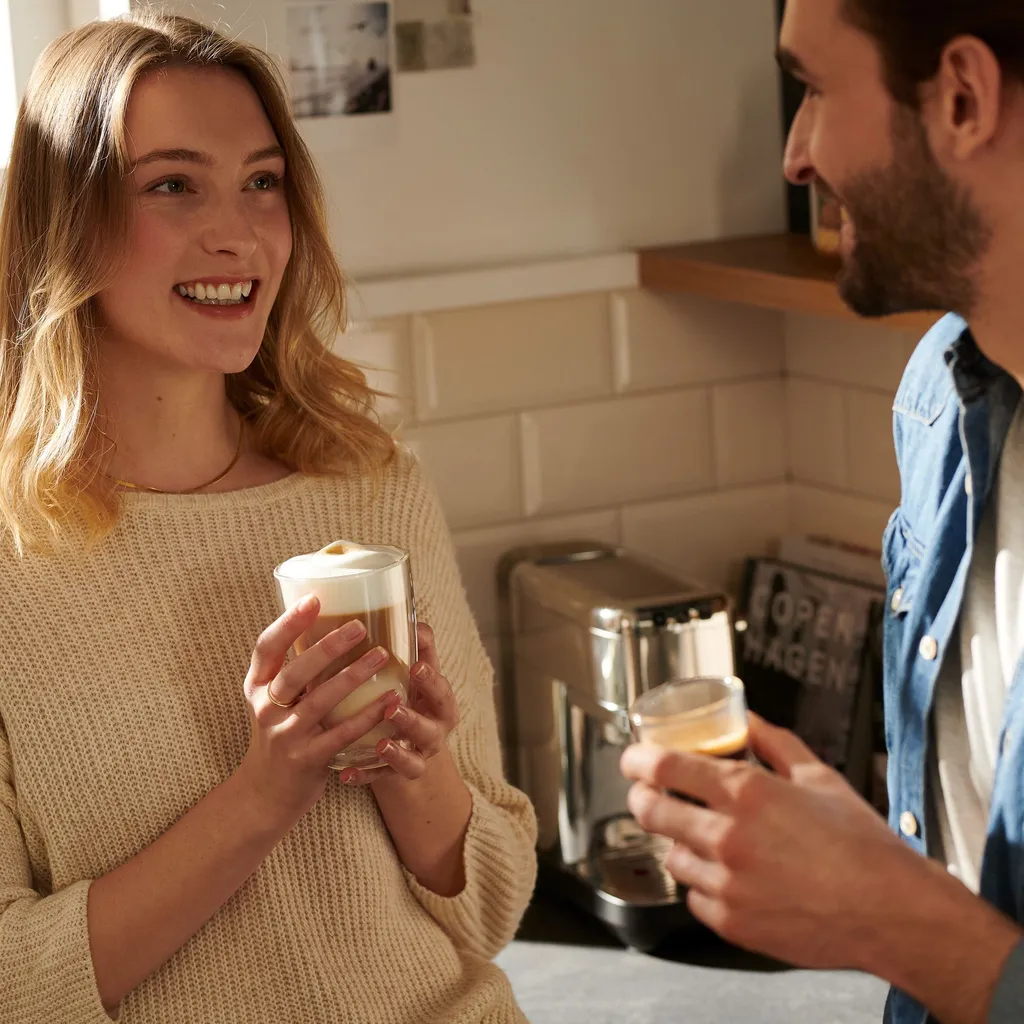 Tchibo Siebträger Espressomaschine „Lapressa“, Mit Doppelauslauf Und Milchaufschäumdüse (15 Bar, 980ml Wassertank), Inkl. Zwei Doppelwandigen Sieben, Für Espresso Und Milchschaum, Edelstahl 10 Tchibo Siebträger Espressomaschine „Lapressa“, Mit Doppelauslauf Und Milchaufschäumdüse (15 Bar, 980ml Wassertank), Inkl. Zwei Doppelwandigen Sieben, Für Espresso Und Milchschaum, Edelstahl – Bild 8